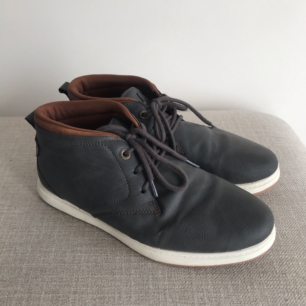 Bass Mens High Top Shoe Dark Gray Size 8